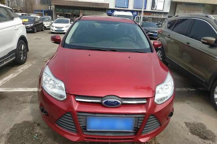 Used Ford Focus 2012 Sedan 1.6L Automatic Comfort Model
