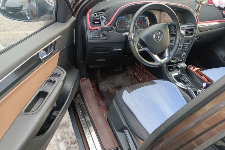 Used Brilliance V5 2014 1.6L Automatic Luxury Model
