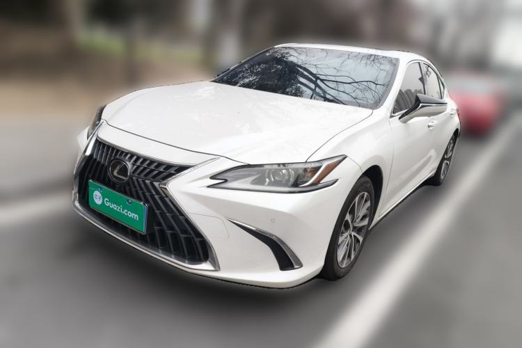 Used Lexus ES 2023 200 Excellence Edition