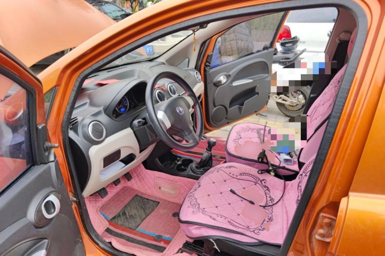 Used CHANGAN Benni mini 2012 1.0L Manual Family Edition China IV Standard