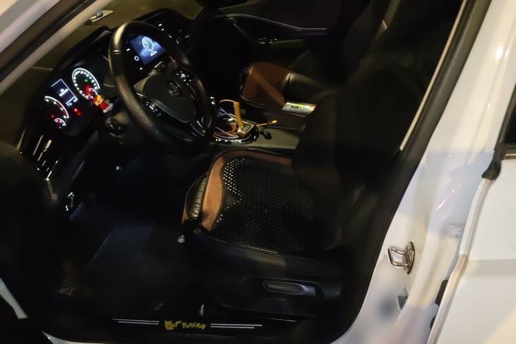 Used Volkswagen Sagitar 2019 200TSI DSG Comfort Version China VI Standard
