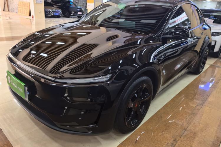 Used Tesla Model Y 2025 Rear-Wheel-Drive Version