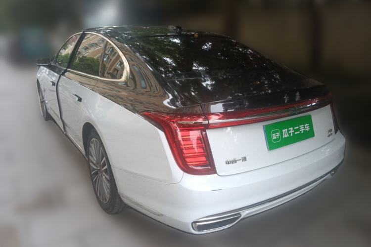 Used Hongqi H9 2022 2.0T Smart Connect Flagship Edition Rear Left 45 Deg