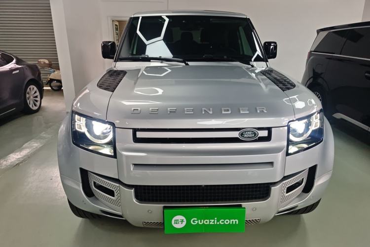 Used Land Rover Defender 2023 Facelift 90 3.0T P400 XS