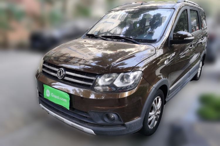 Used Dongfeng Fengon 360 2015 1.5L Manual Luxury 7-Seater China IV Standard