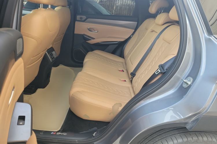 Used BYD Song L DM-i 2024 112 km Beyond Edition Left Rear Seat