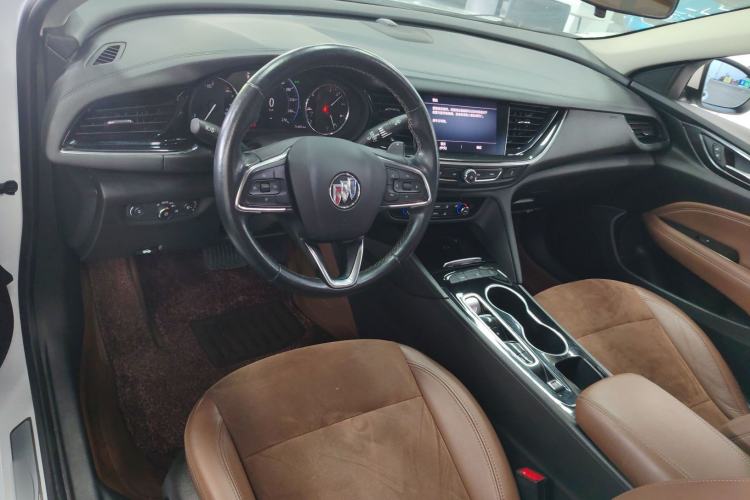 Used Buick Regal 2020 552T Luxury Version Center Console