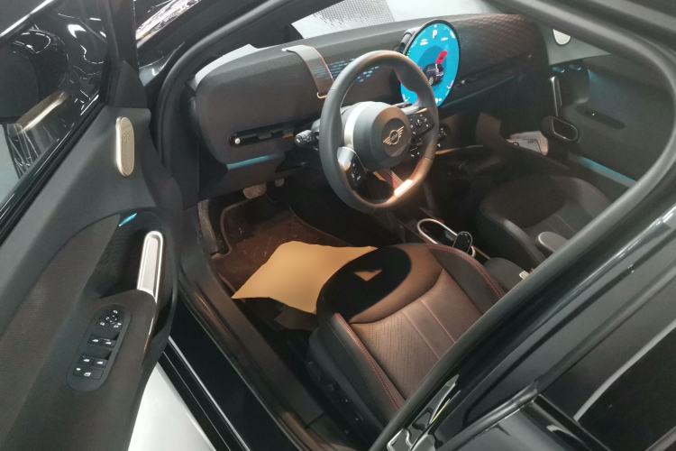 Used MINI Electric MINI ACEMAN 2024 SE Racing Driver