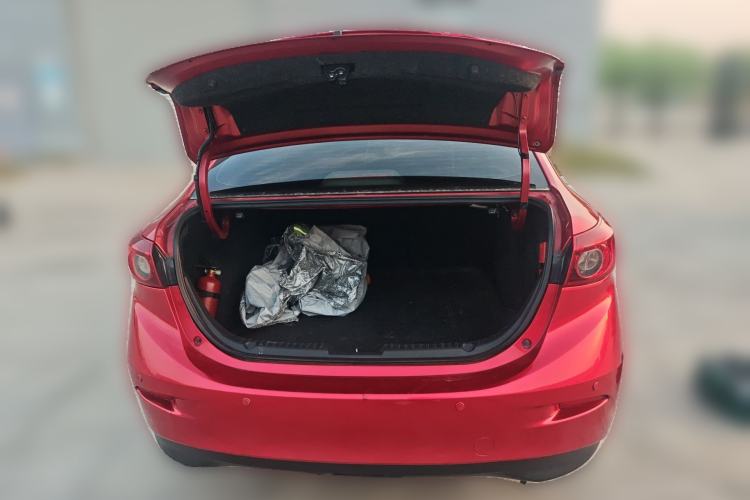 Used Mazda 3 Axela 2014 Sedan 1.5L Automatic Comfort Model Trunk