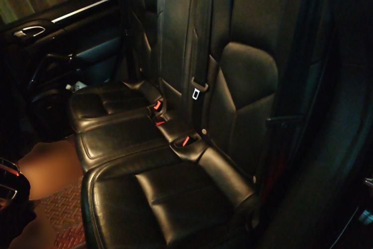 Used Porsche Cayenne 2016 Cayenne Platinum Edition 3.0T