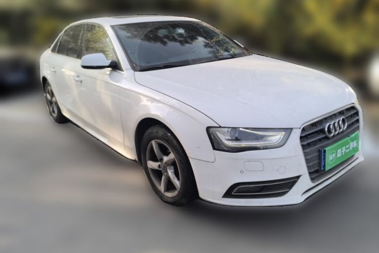 Used Audi A4L 2013 35 TFSI Automatic Comfort Model Front Right 45 Deg