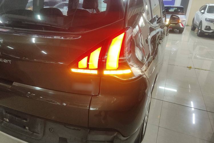 Used Peugeot 3008 2016 2.0L Automatic Classic Edition