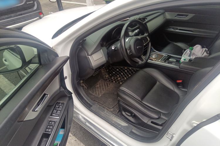 Used Jaguar XFL 2019 XFL 2.0T 200 PS Two-Wheel-Drive Elite Edition