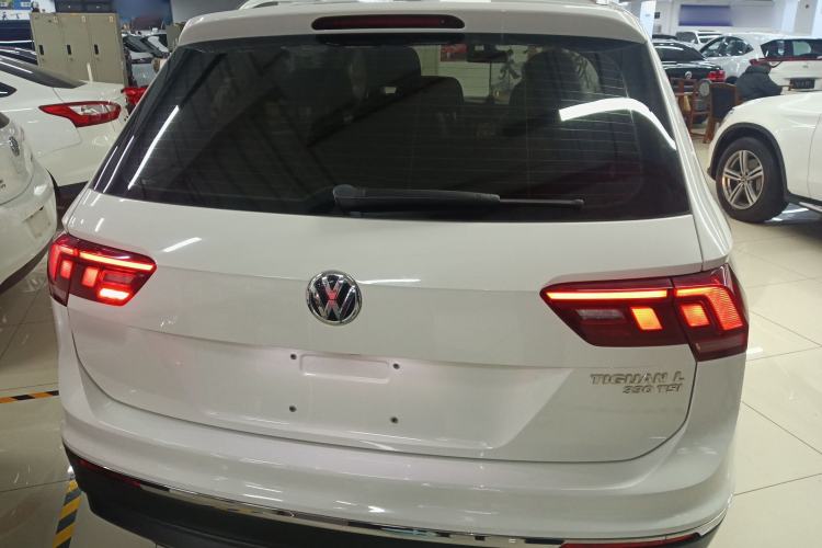 Used Volkswagen Tiguan L 2019 330TSI Automatic Two-Wheel Drive Panoramic Comfort Edition China VI Standard
