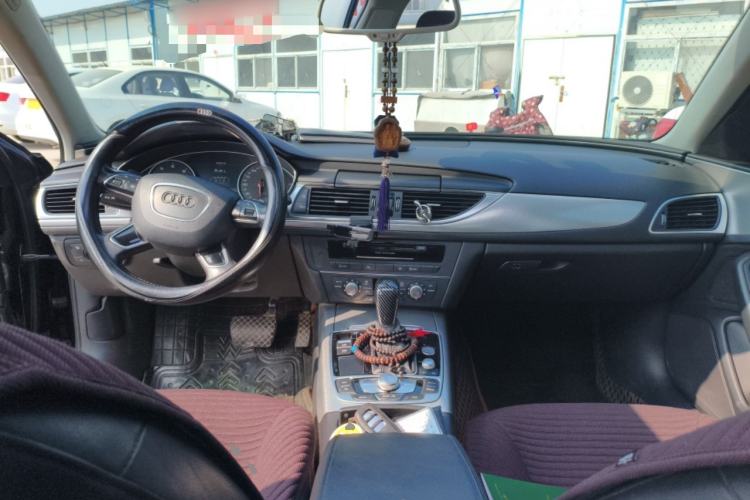 Used Audi A6L 2017 30 FSI Technology Model Center Console