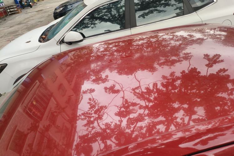 Used Volkswagen Lavida 2015 1.6L Automatic Fashion Edition Roof