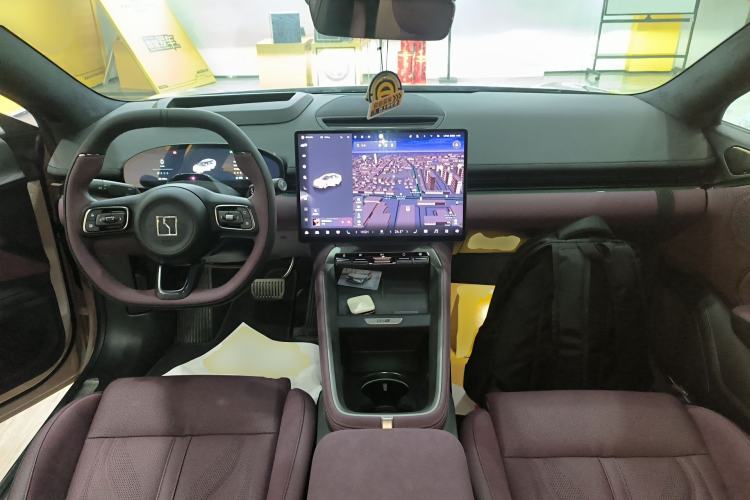 Used Zeekr 007GT 2025 Rear-Drive Intelligent Driving Version 75 kWh Center Console