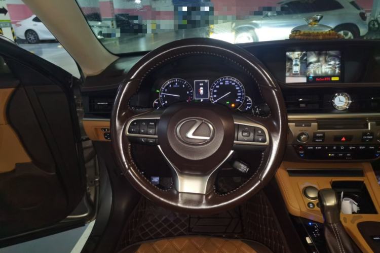 Used Lexus ES 2015 200 Elite Edition Steering Wheel