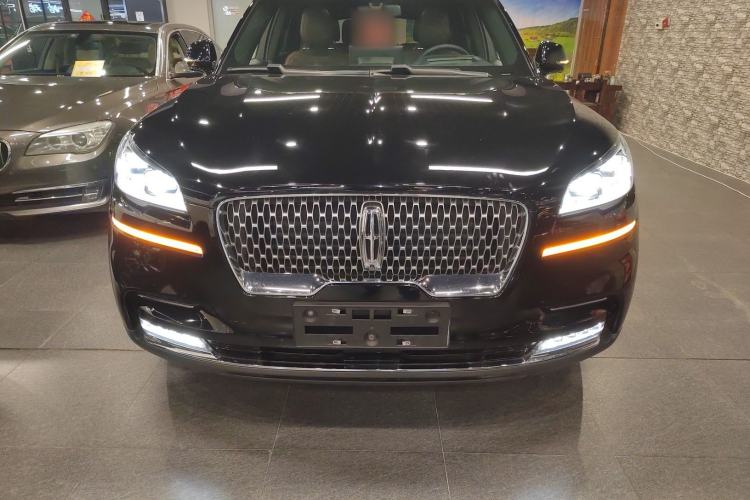 Used Lincoln Aviator 2021 3.0T V6 All-Wheel-Drive Executive Edition