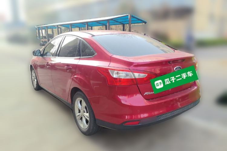 Used Ford Focus 2012 Sedan 1.6L Automatic Fashion Edition
