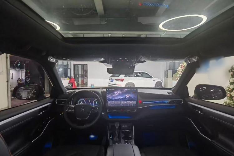 Used Toyota Crown Kluger 2026 Model 2.5L HEV All-Wheel-Drive Prestige Edition Interior 4