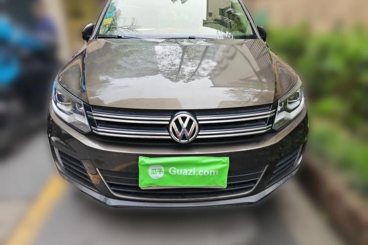 Used Volkswagen Tiguan 2015 1.8TSI Automatic All-Wheel-Drive Luxury Model Front