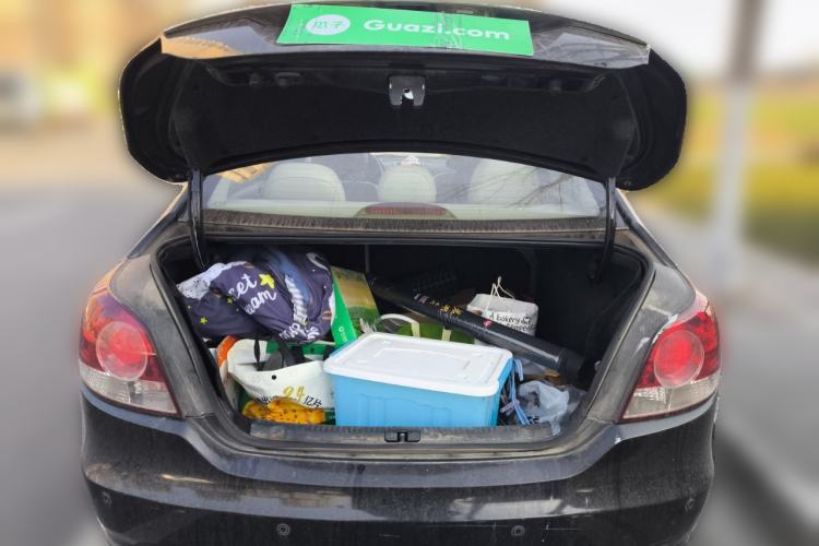 Used Volkswagen Lavida 2011 1.6L Manual - Premium Edition Trunk