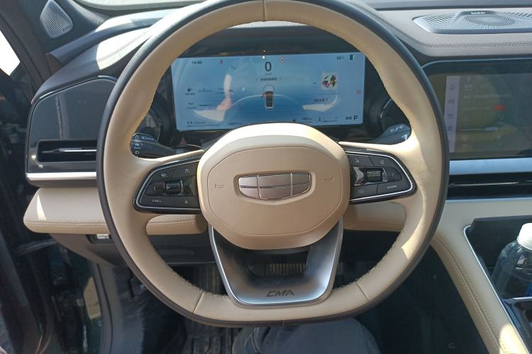 Used Geely Auto Monjaro L 2025 Dongfang Yao 2.0TD Automatic All-Wheel-Drive Wangyue Edition Steering Wheel