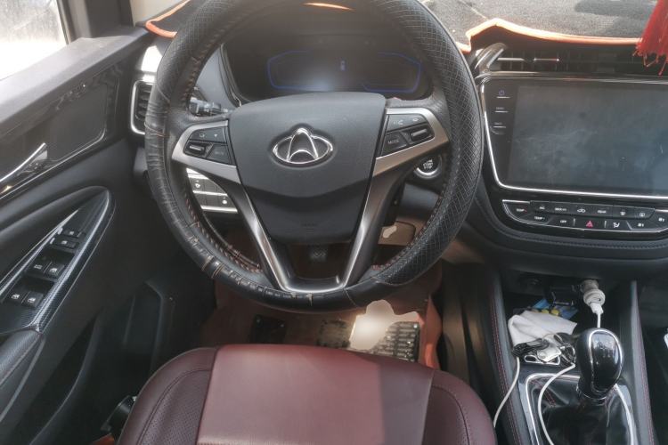 Used CHANGAN OSHAN A800 2017 1.5T Manual Luxury Model Steering Wheel