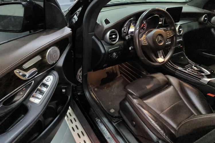 Used Mercedes-Benz GLC 2018 GLC 260 4MATIC Dynamic Edition
