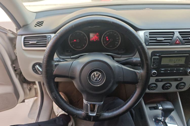 Used Volkswagen Bora 2011 1.6L Automatic Luxury Model