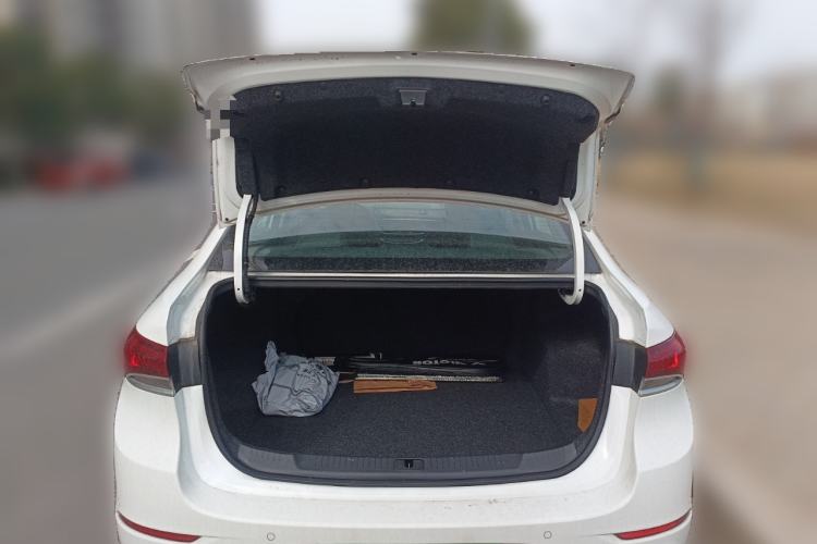 Used Buick GT 2021 Revised Version Flagship 1.5L Automatic Elite Edition Trunk