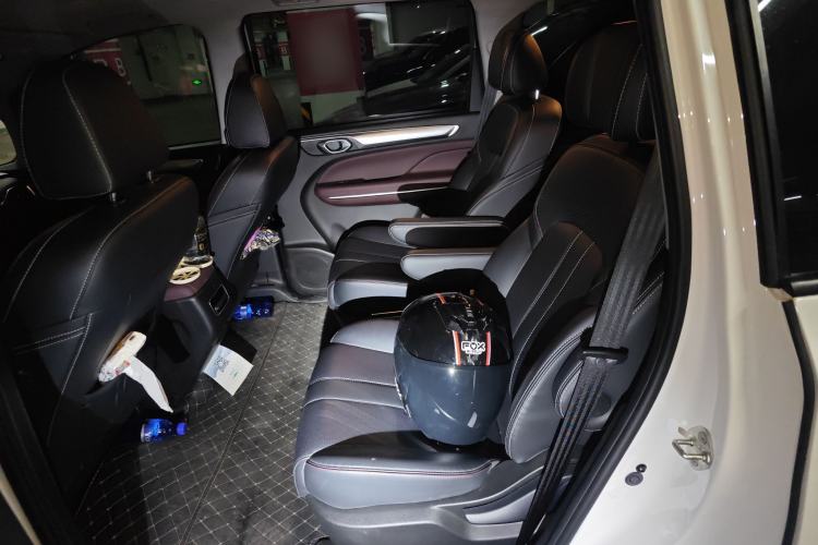 Used GAC Trumpchi M6 2023 PRO 270T DCT Luxury Edition
