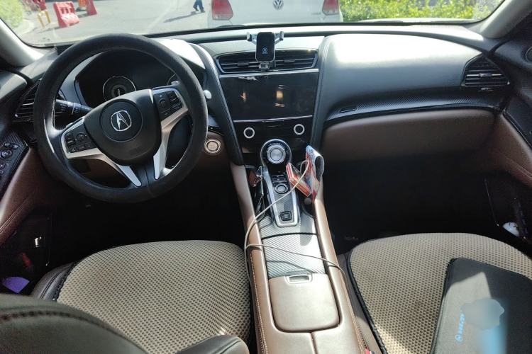 Used Acura CDX 2019 1.5T Two-Wheel Drive Deluxe Edition