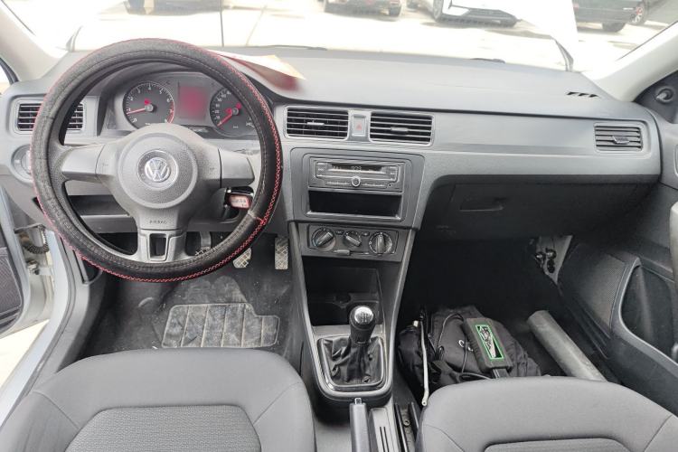 Used Volkswagen Santana 2013 1.4L Manual Fashion Edition Center Console