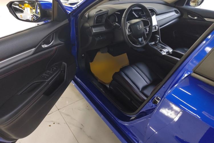 Used Honda Civic 2016 180TURBO CVT Comfort Version Driver Seat