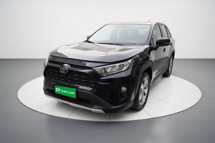 Used Toyota RAV4 2022 2.0L CVT Two-Wheel Drive Fashion Edition