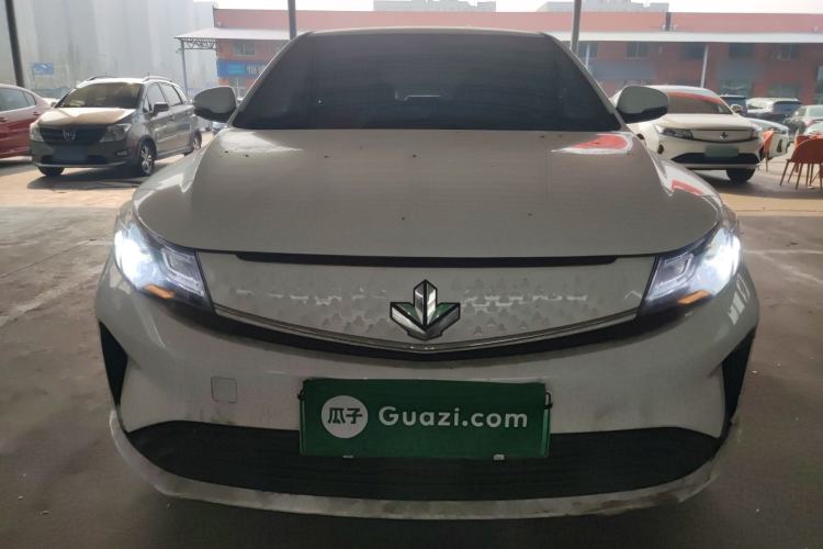 Used Livan Maple 60s 2025 Travel Edition
