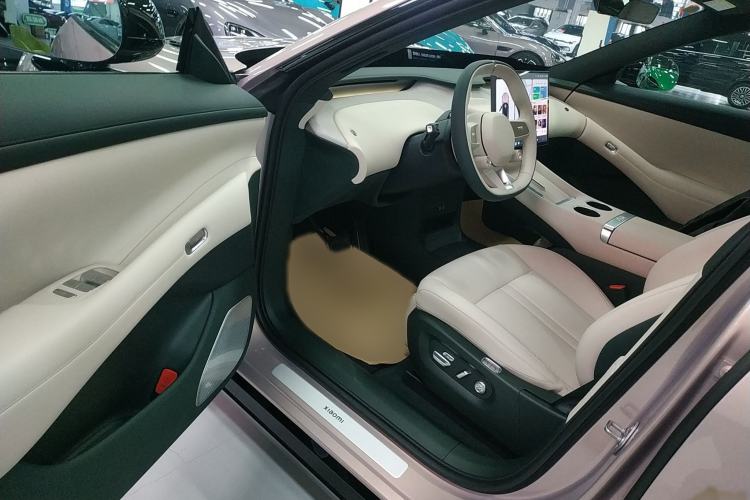 Used Xiaomi Auto YU7 2025 Ultra-Long Range Rear-Wheel Drive Version
