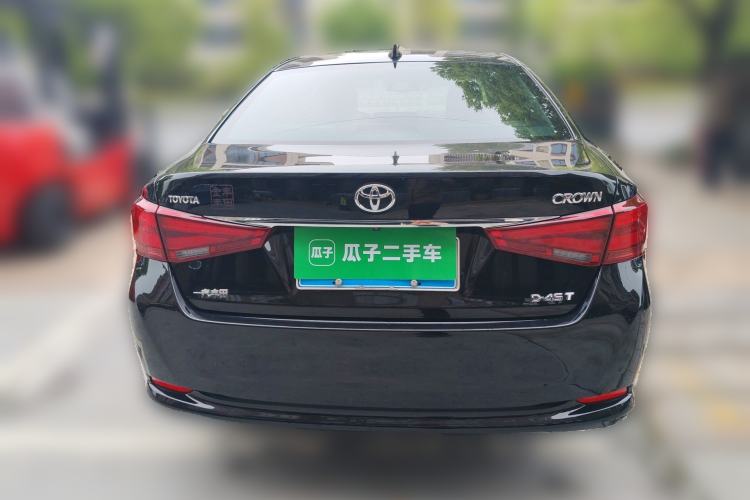 Used Toyota Crown 2015 2.0T Luxury Edition Rear