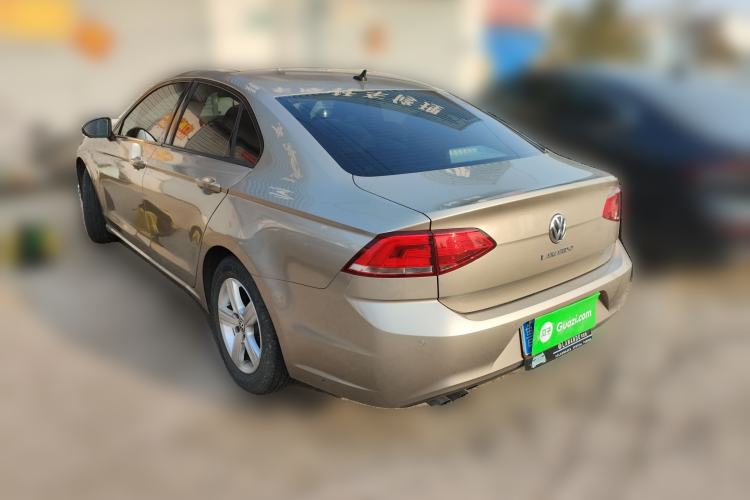 Used Volkswagen Lamando 2015 230TSI DSG Fashion Edition
