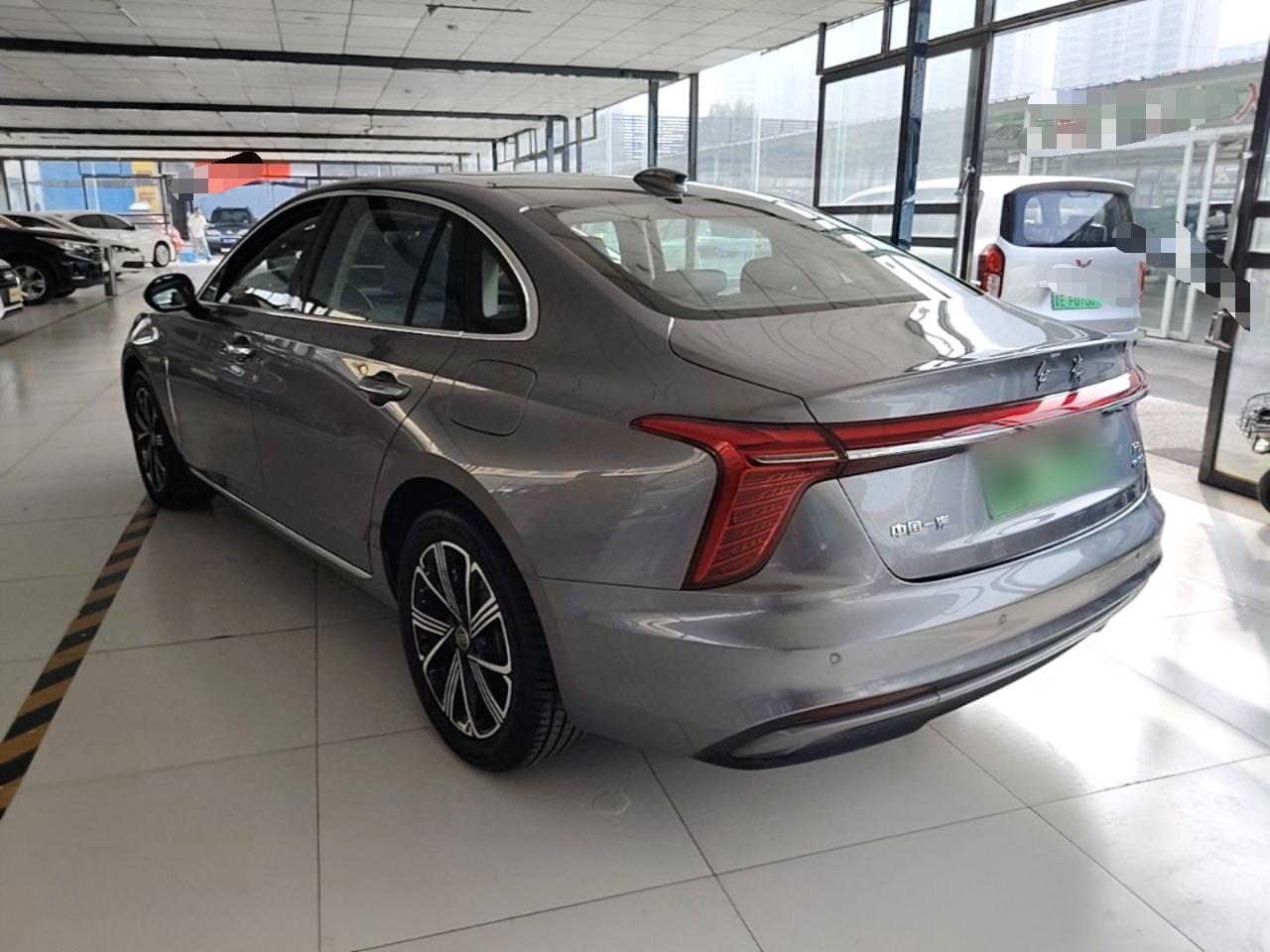 Hongqi H5 PHEV 2025 170 Super Hybrid Version — снимка 4