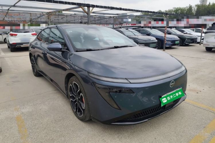 Used Nissan N7 2025 625 Max Front Right 45 Deg