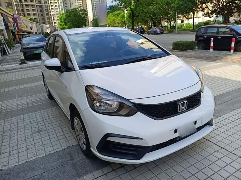 Used Honda Fit 2021 1.5L CVT Trend Edition — 3