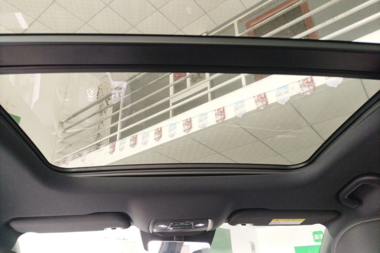 Used BYD Qin L 2025 DM-i Smart Drive 120KM Superior Model Headliner