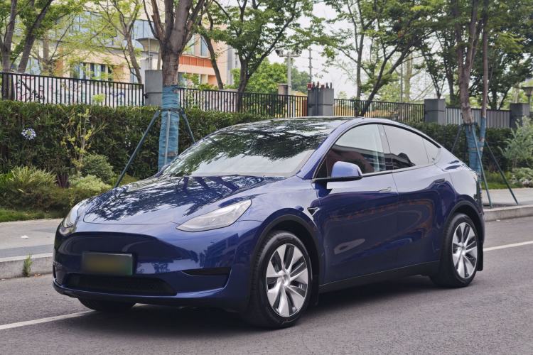 Used Tesla Model Y 2022 Rear-Wheel-Drive Version