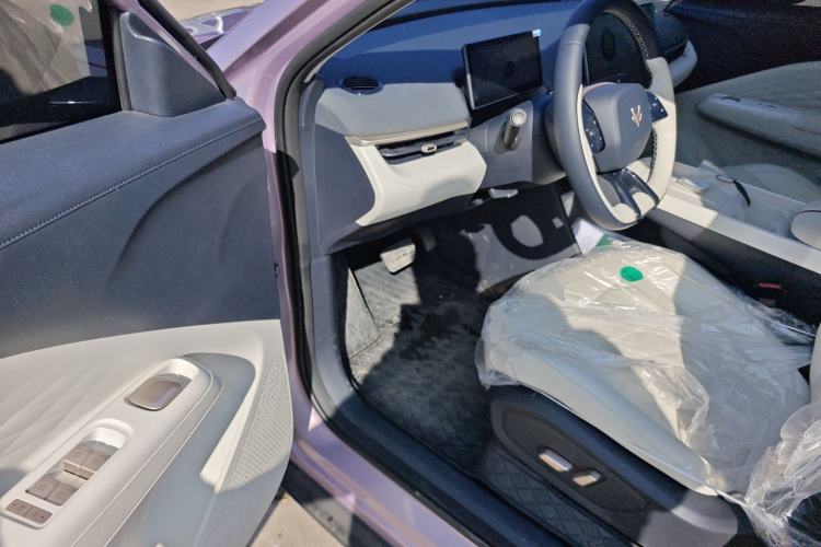 Used ARCFOX T1 2025 Model 425 PLUS
