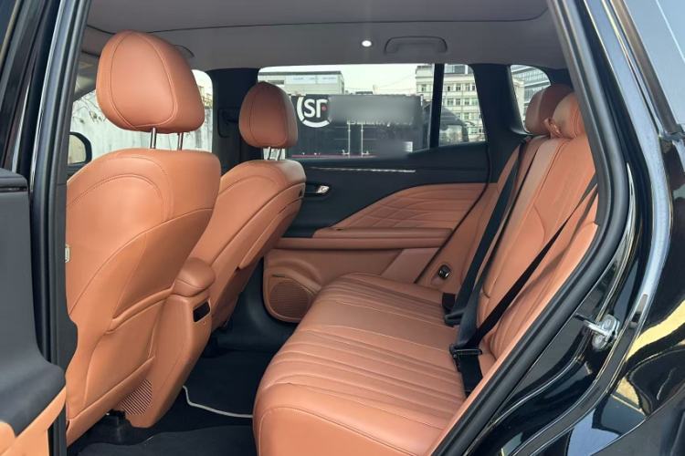 Used AION V 2024 Aion Tyrannosaurus 650 LiDAR Edition
