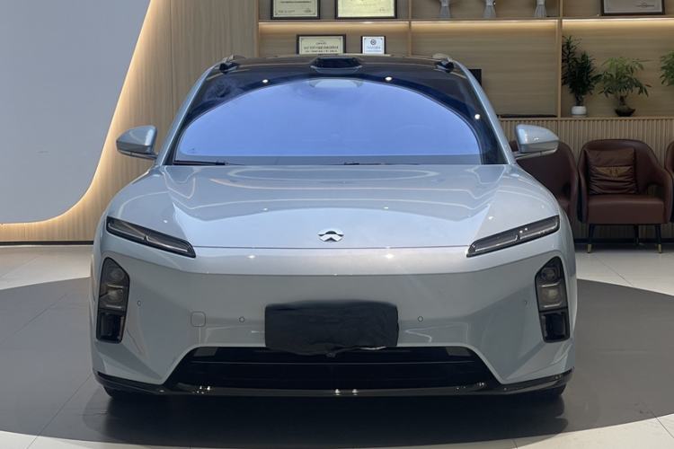 Used Nio ET5T 2025 75 kWh Touring Exterior 11