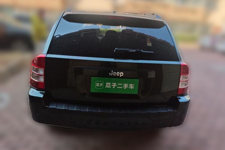 Used Jeep Compass 2010 2.4L four-wheel drive sport version
